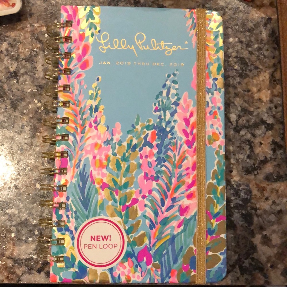 USED Lily Pulitzer Agenda